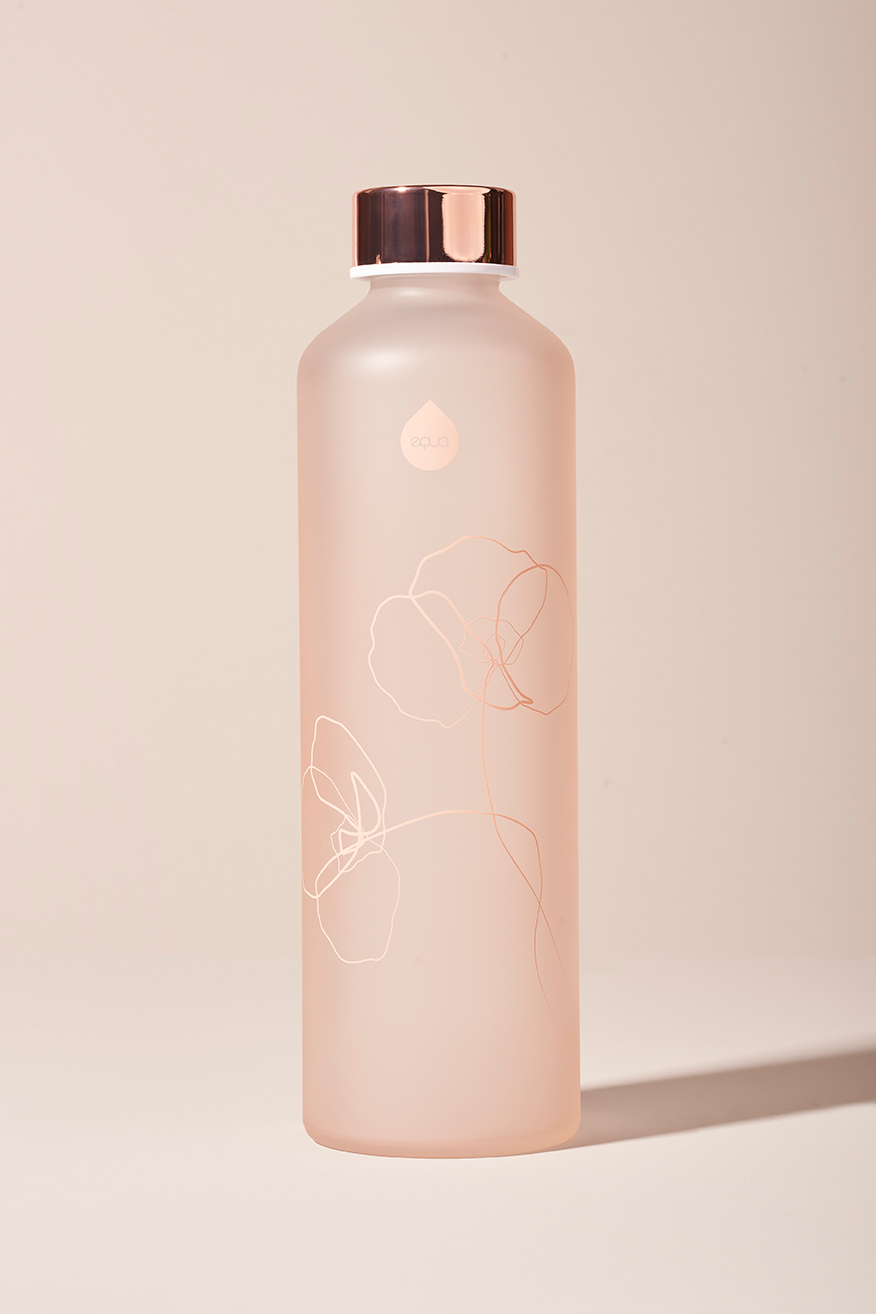 A packshot on a Taupe background of an Equa Waterbottle